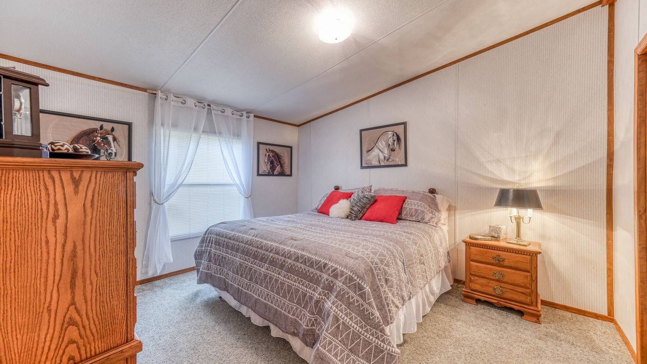Photo of Bedroom in Weatherford