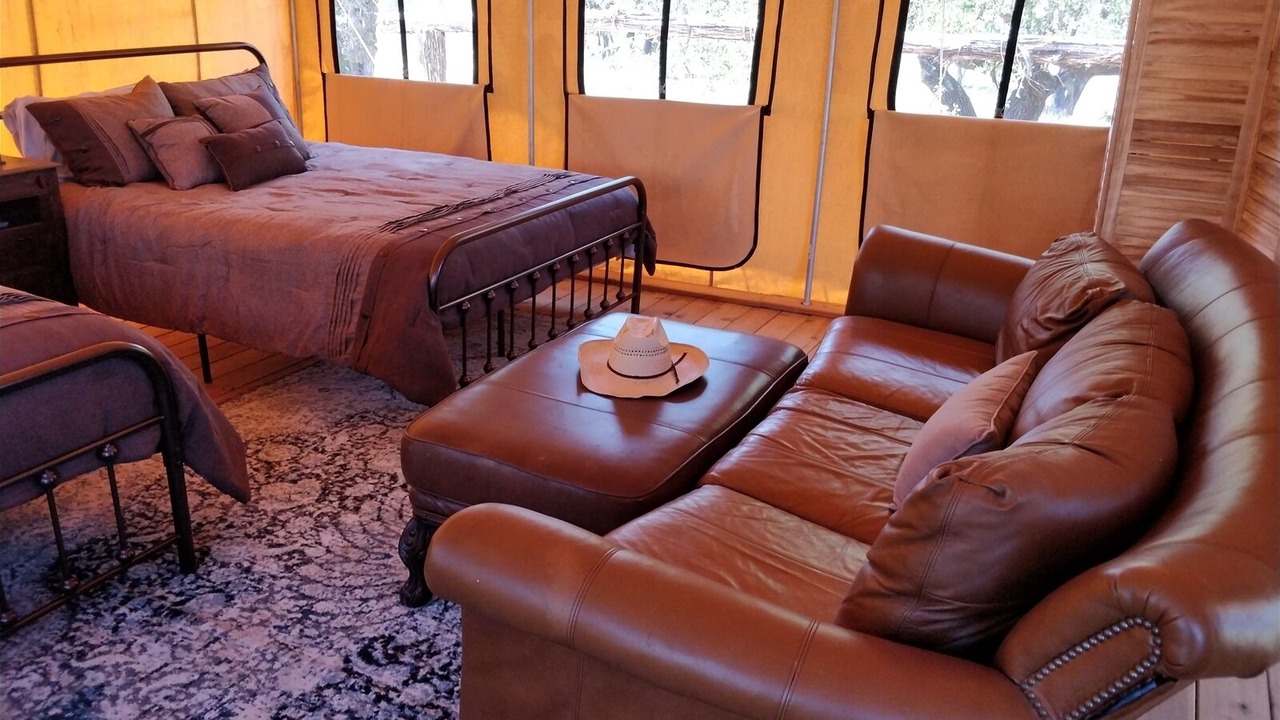 Photo of Bedroom in Hye