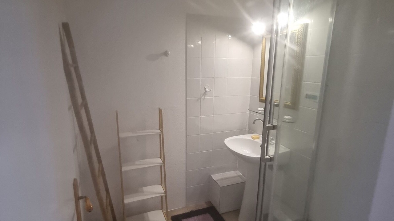 Photo of Bathroom in Pierrepont