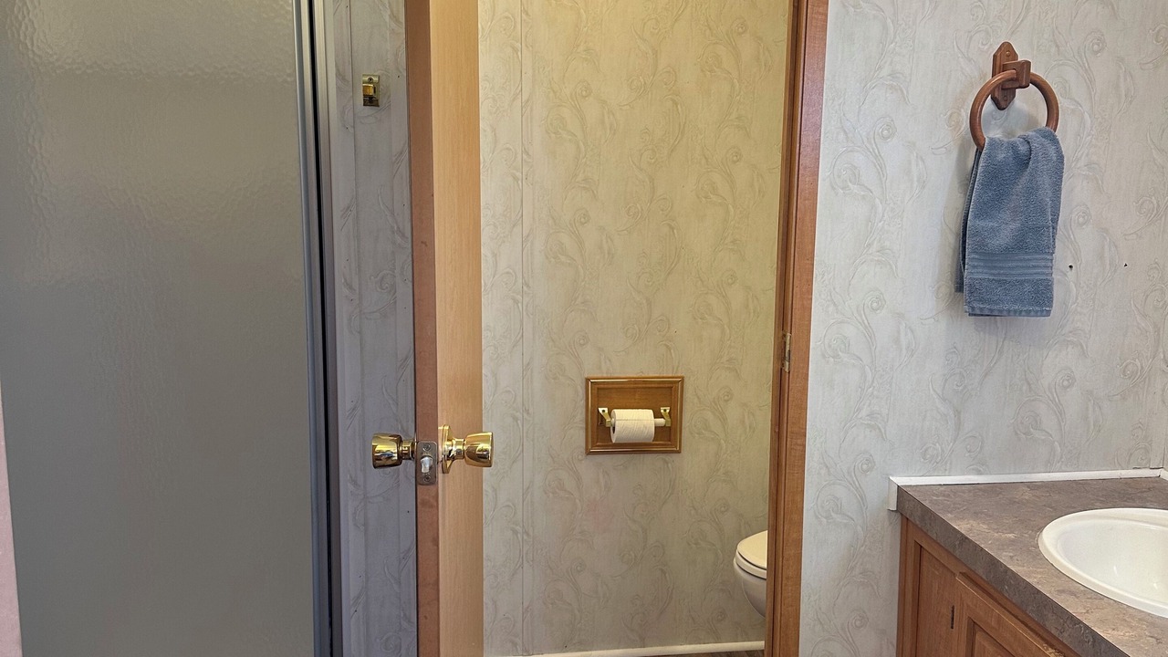 Photo of Bathroom in Town of Benton