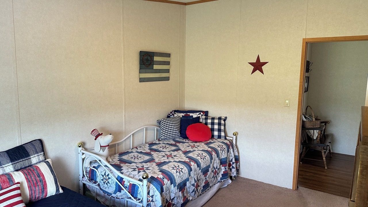 Photo of Others in Town of Benton