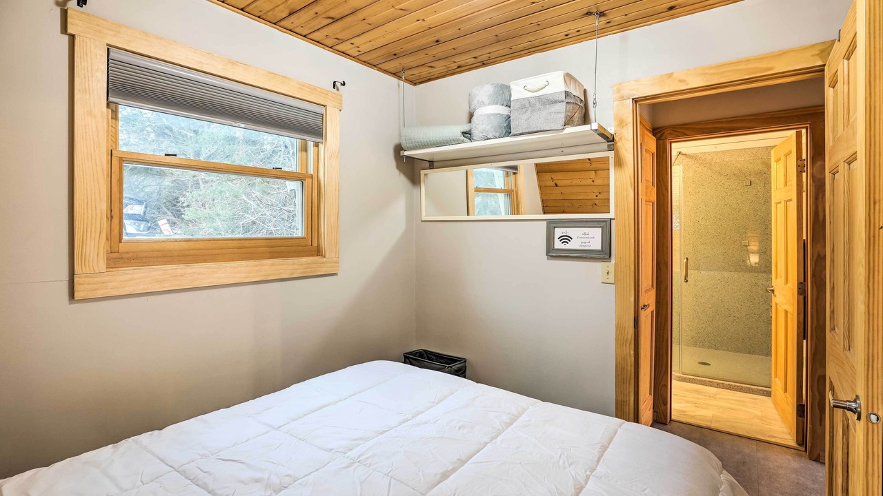 Photo of Bedroom in Crofton