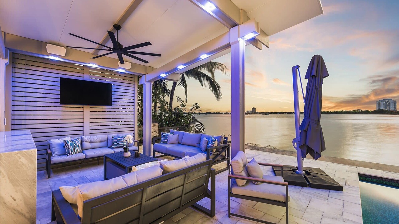 Photo of Outdoor in North Bay Village