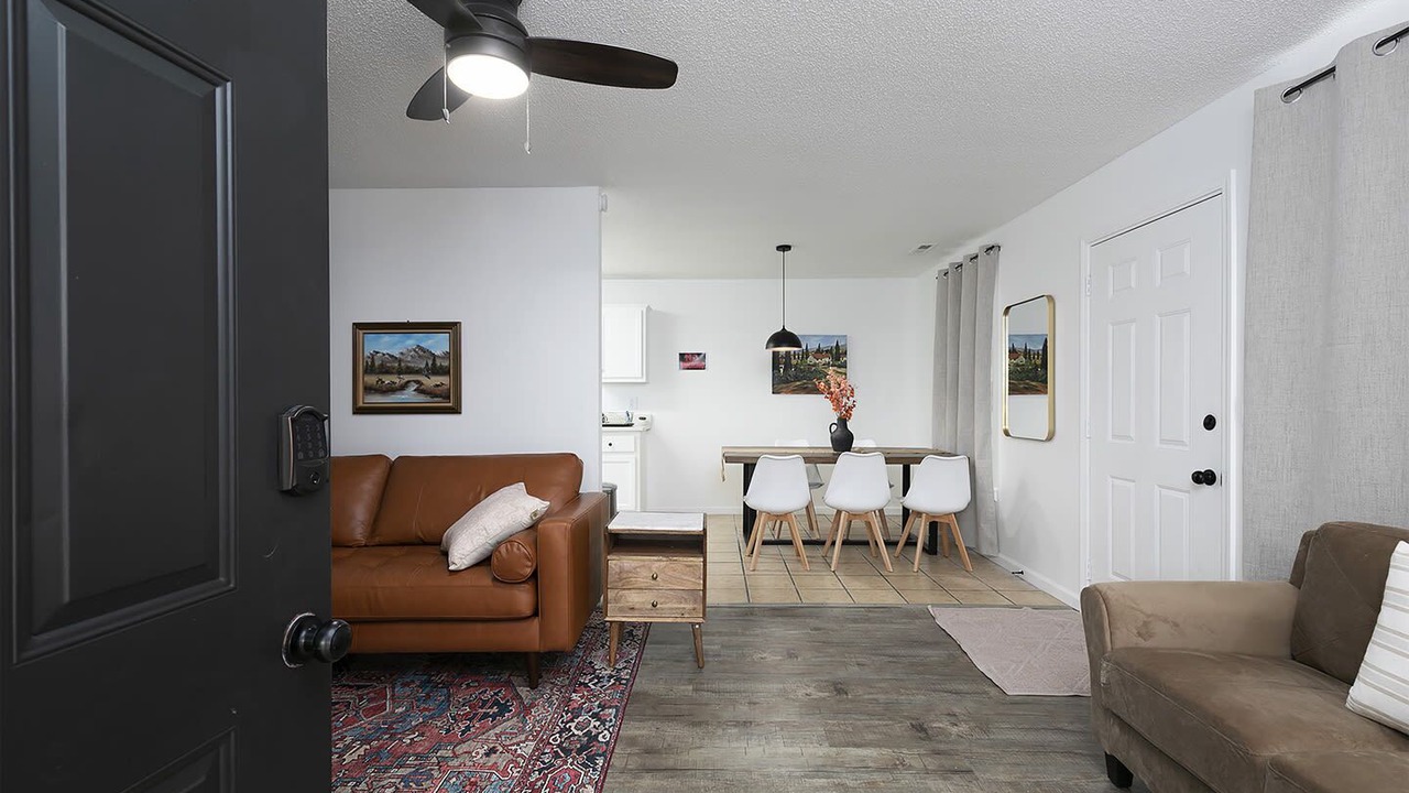 Photo of Bedroom in Mount Berry