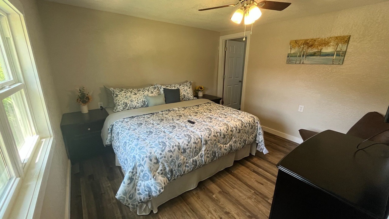 Photo of Bedroom in Licking