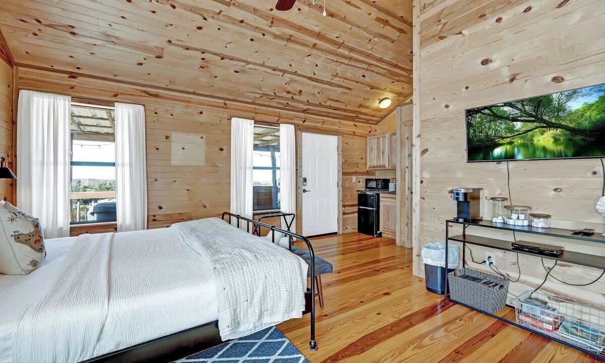 Photo of Bedroom in Fredericksburg