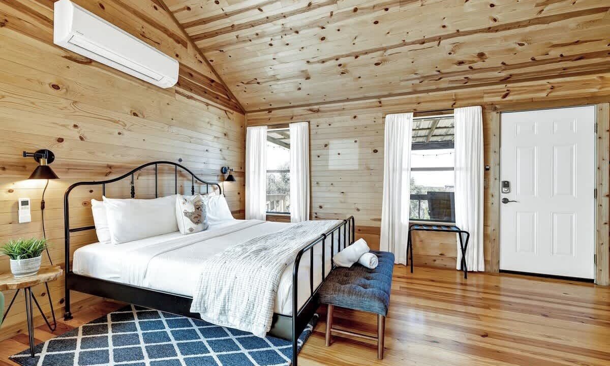 Photo of Bedroom in Fredericksburg