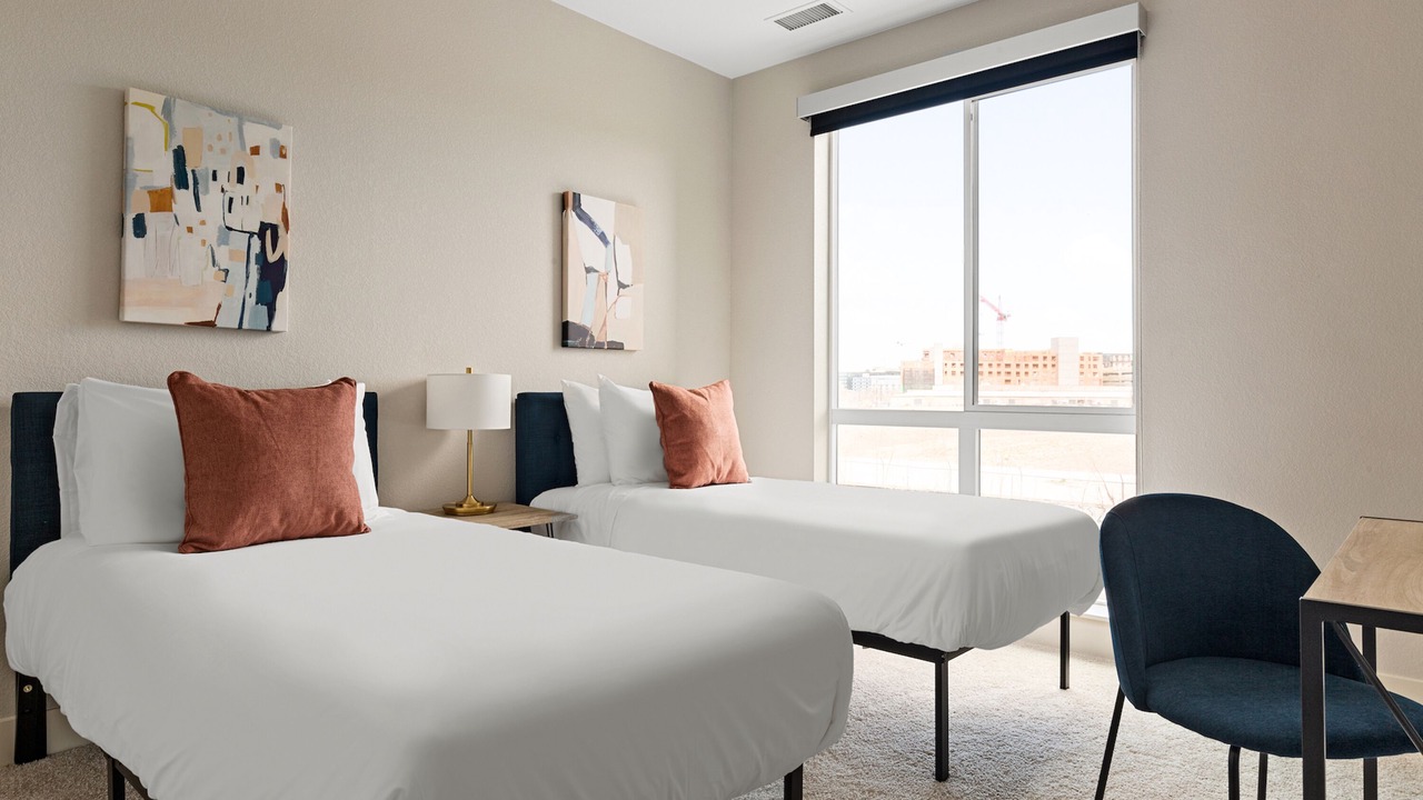 Photo of Bedroom in Ballpark
