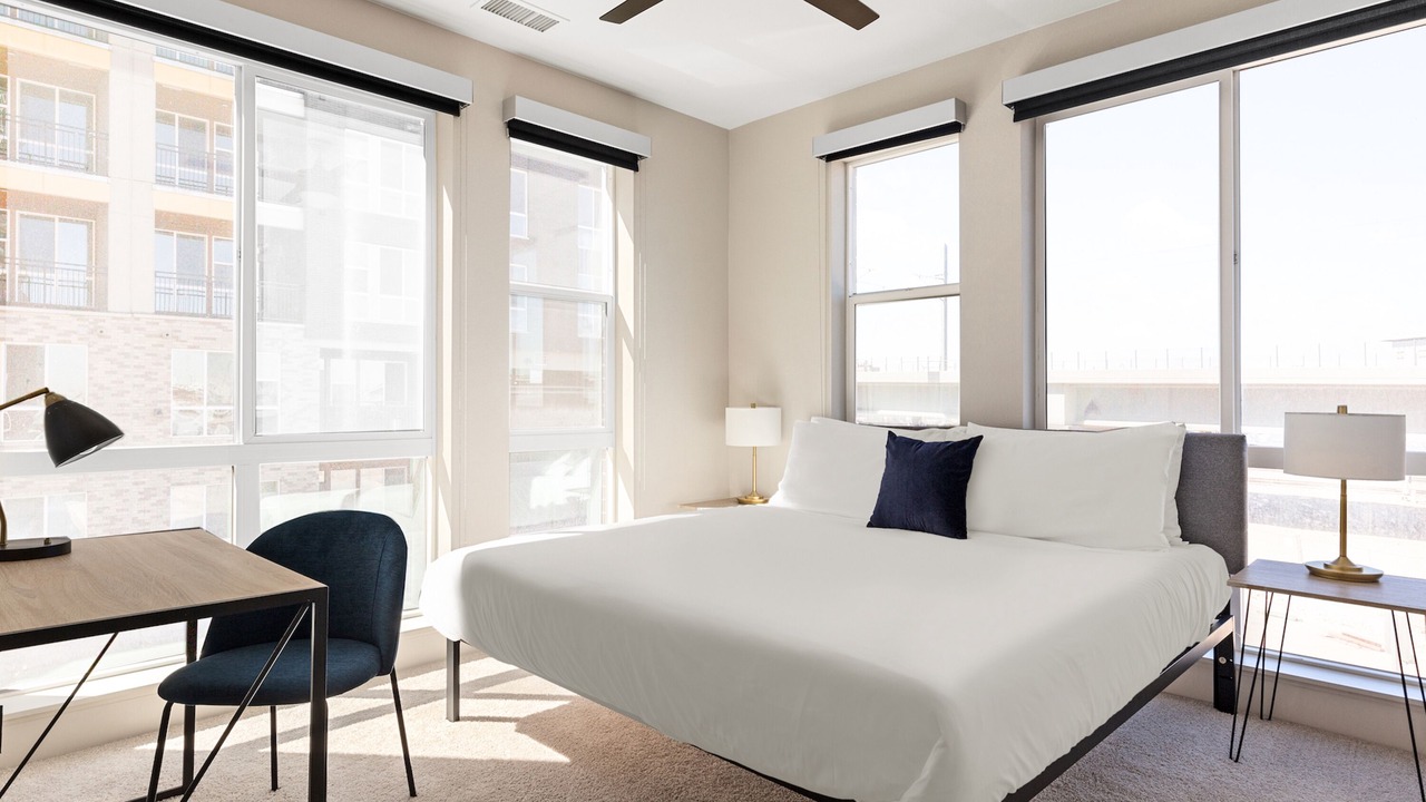 Photo of Bedroom in Ballpark