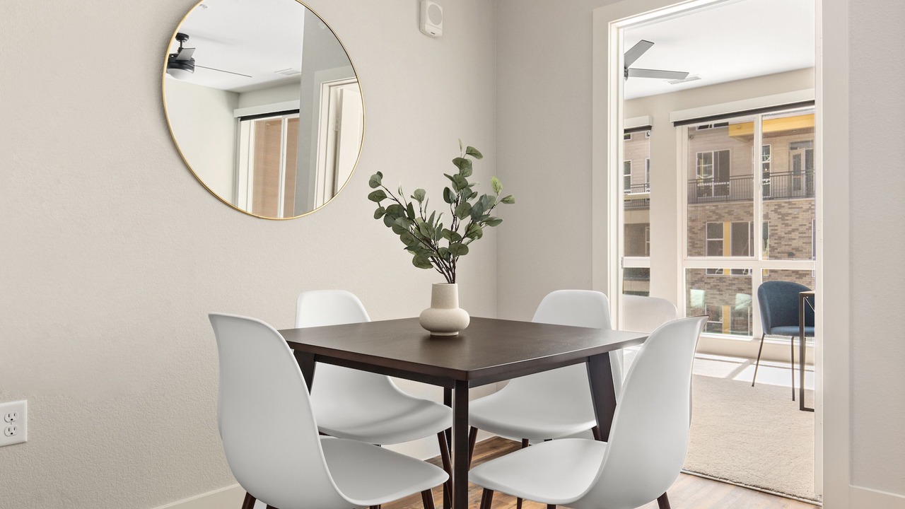 Photo of Livingroom in Ballpark
