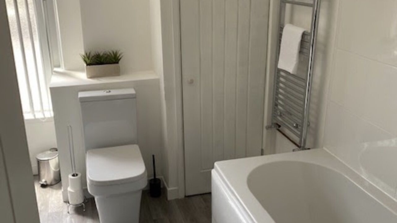 Photo of Bathroom in Cwm Frwd Oer