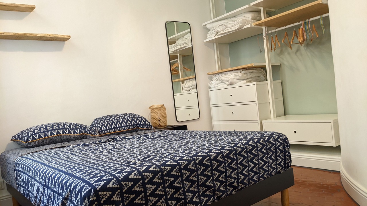 Photo of Bedroom in La Joliette