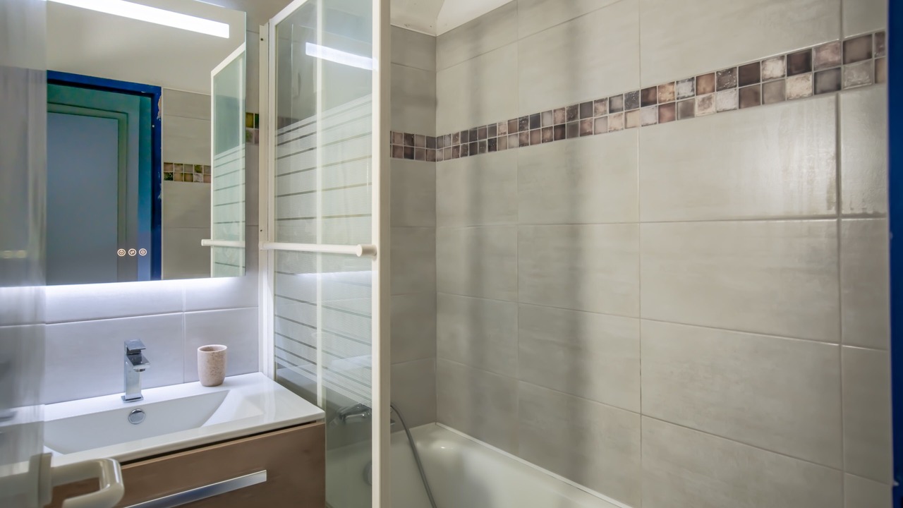 Photo of Bathroom in Benodet