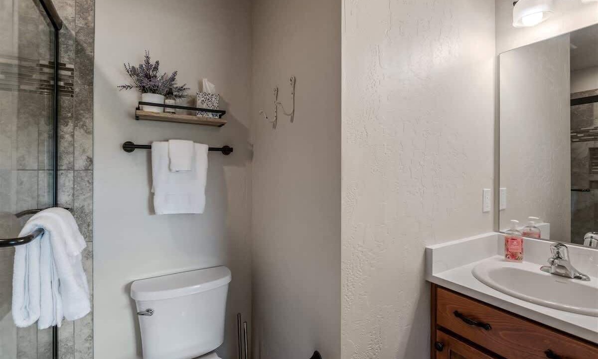 Photo of Bathroom in Dover Bay