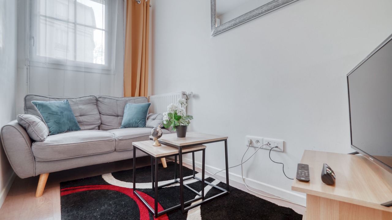 Photo of Livingroom in Clamart