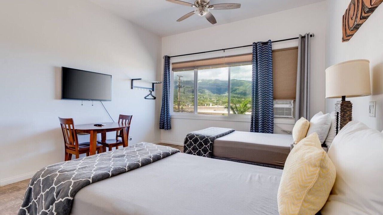 Photo of Bedroom in Wailuku