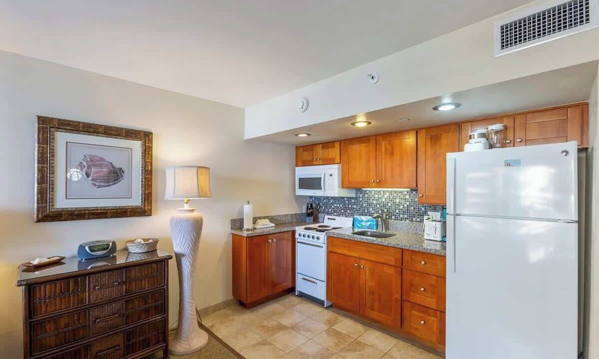 Photo of Kitchen in Kahana