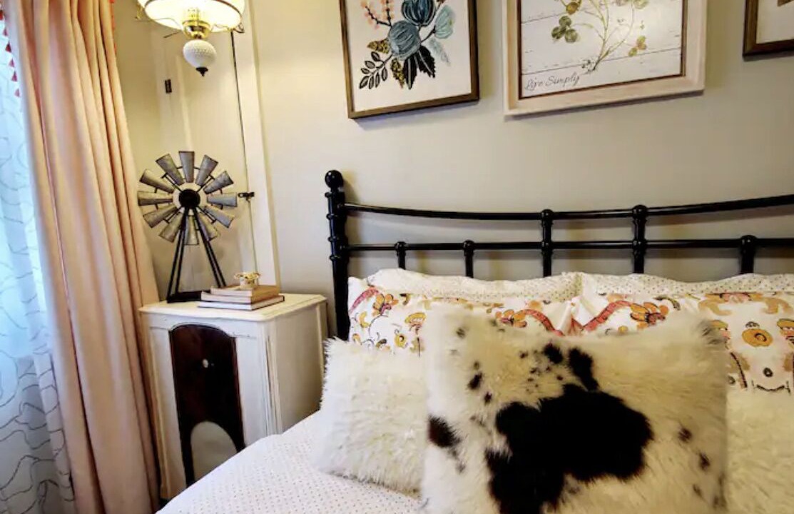 Photo of Bedroom in Broken Arrow