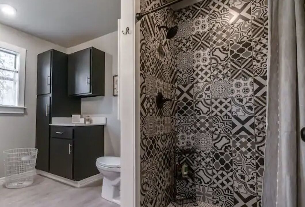 Photo of Bathroom in Broken Arrow
