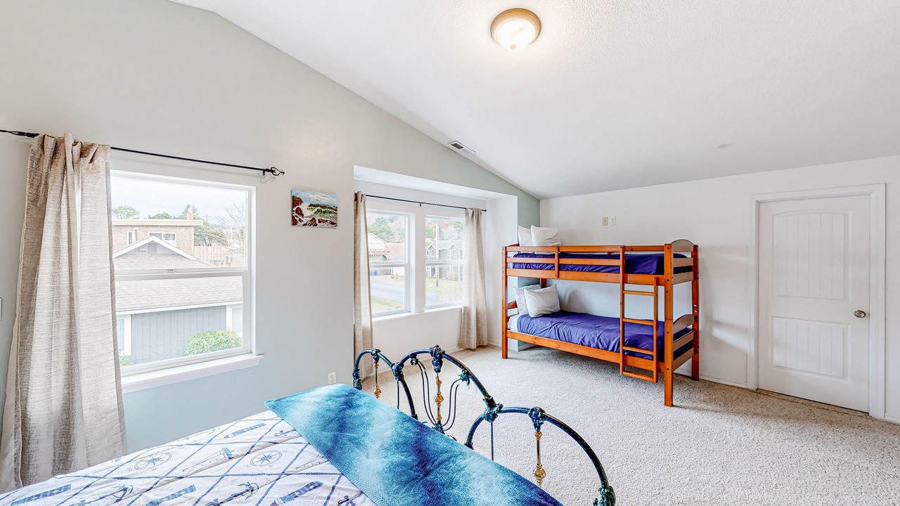 Photo of Bedroom in Agate Beach