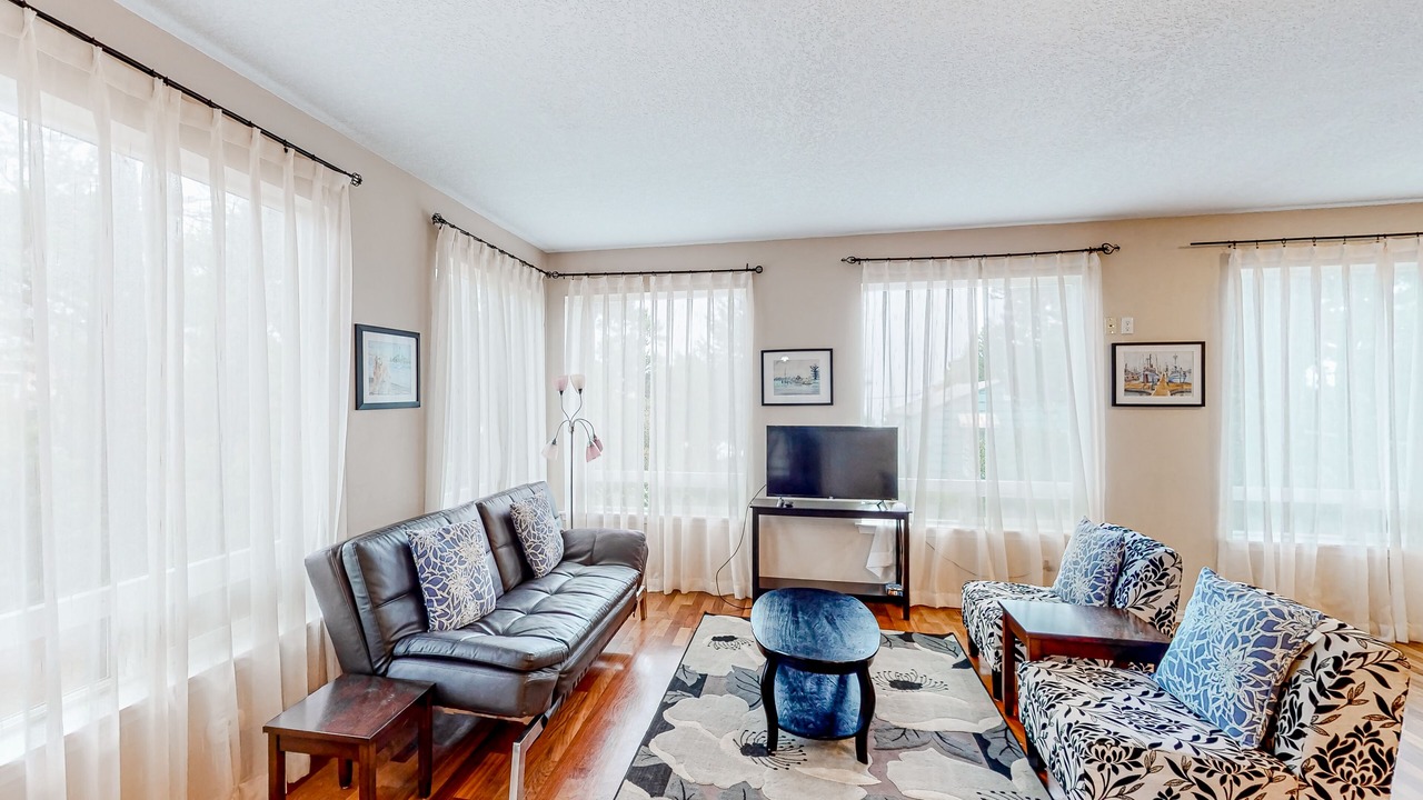 Photo of Livingroom in Agate Beach