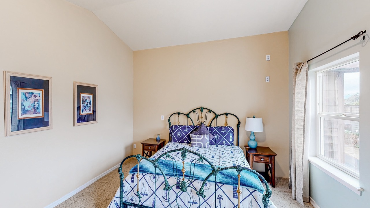 Photo of Bedroom in Agate Beach