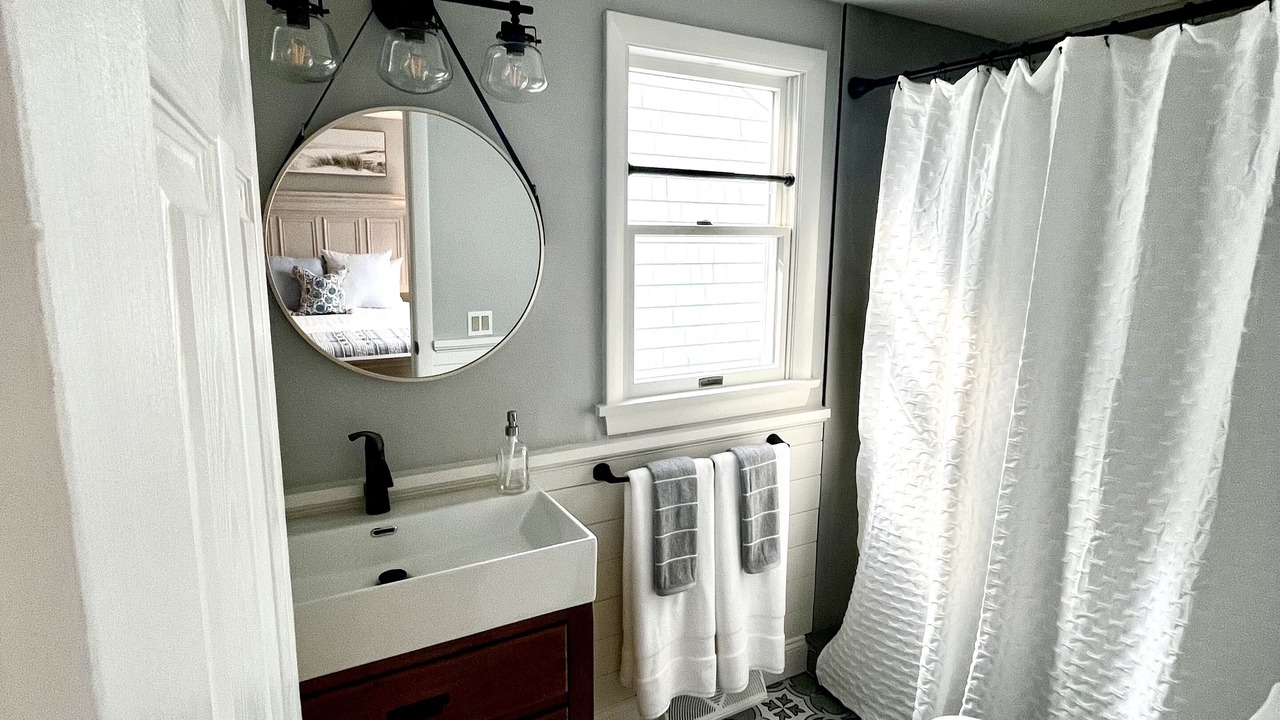 Photo of Bathroom in Centerville