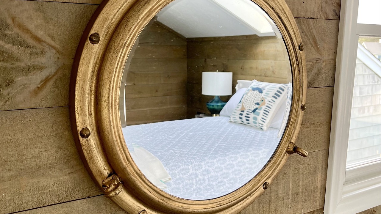 Photo of Bedroom in Centerville