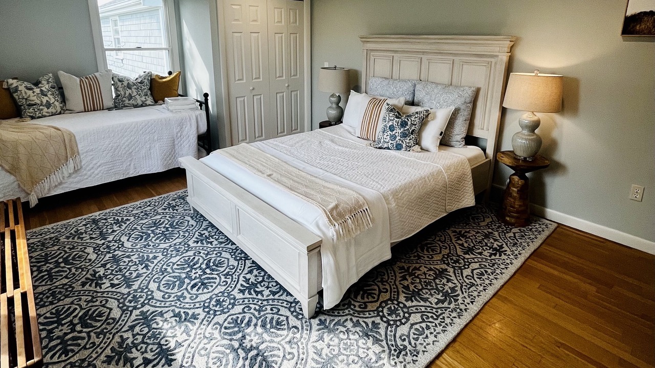 Photo of Bedroom in Centerville