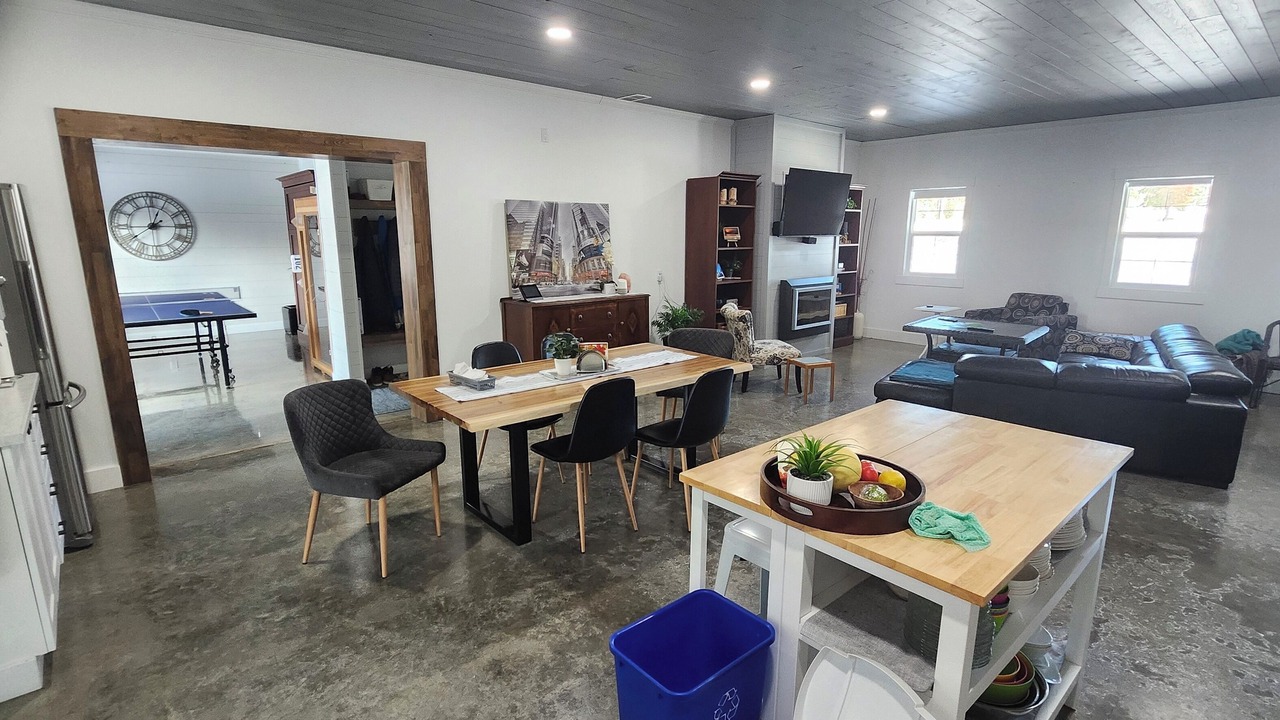Photo of Livingroom in Candle Lake