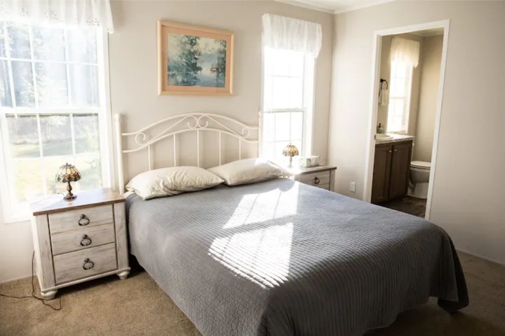 Photo of Bedroom in Lake City