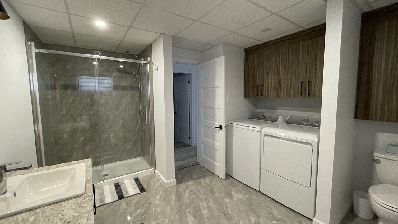 Photo of Bathroom in Saint-Felix-d'Otis