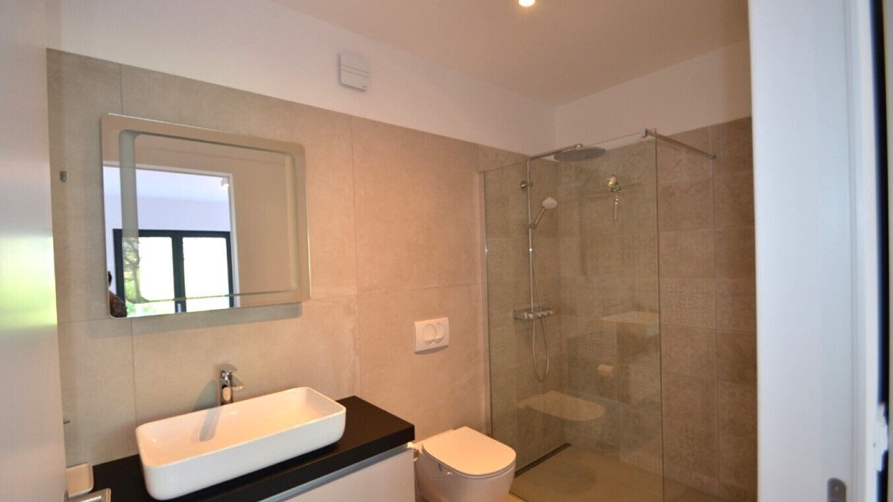 Photo of Bathroom in Bregi