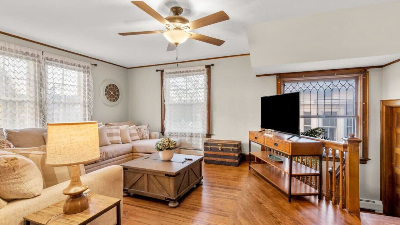 Photo of Livingroom in Southington