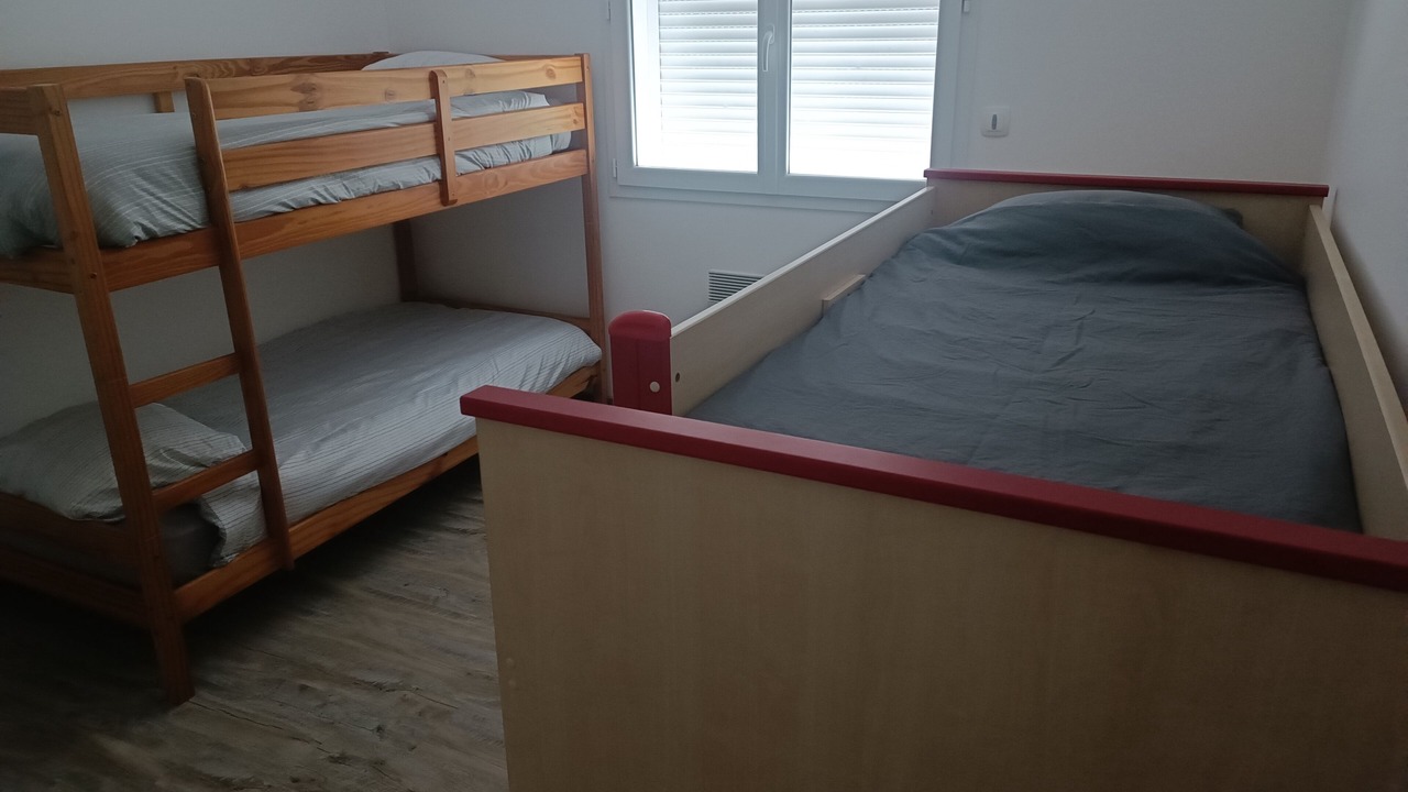 Photo of Bedroom in Asson