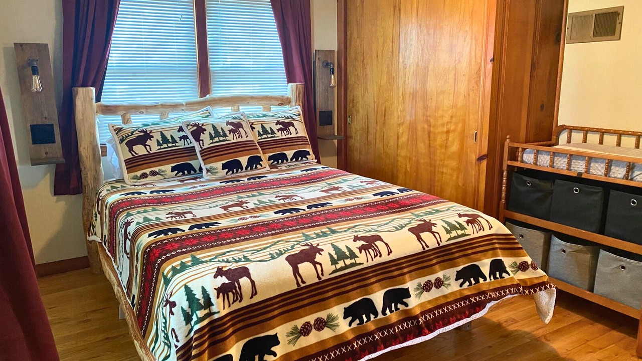 Photo of Bedroom in Vandalia