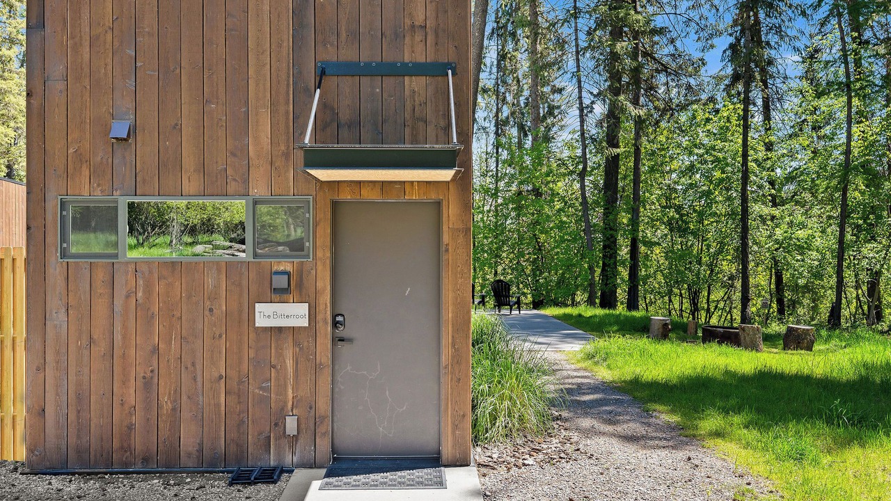 Photo of Outdoor in Lakeside