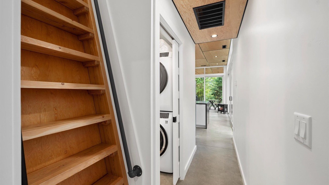 Photo of Others in Lakeside