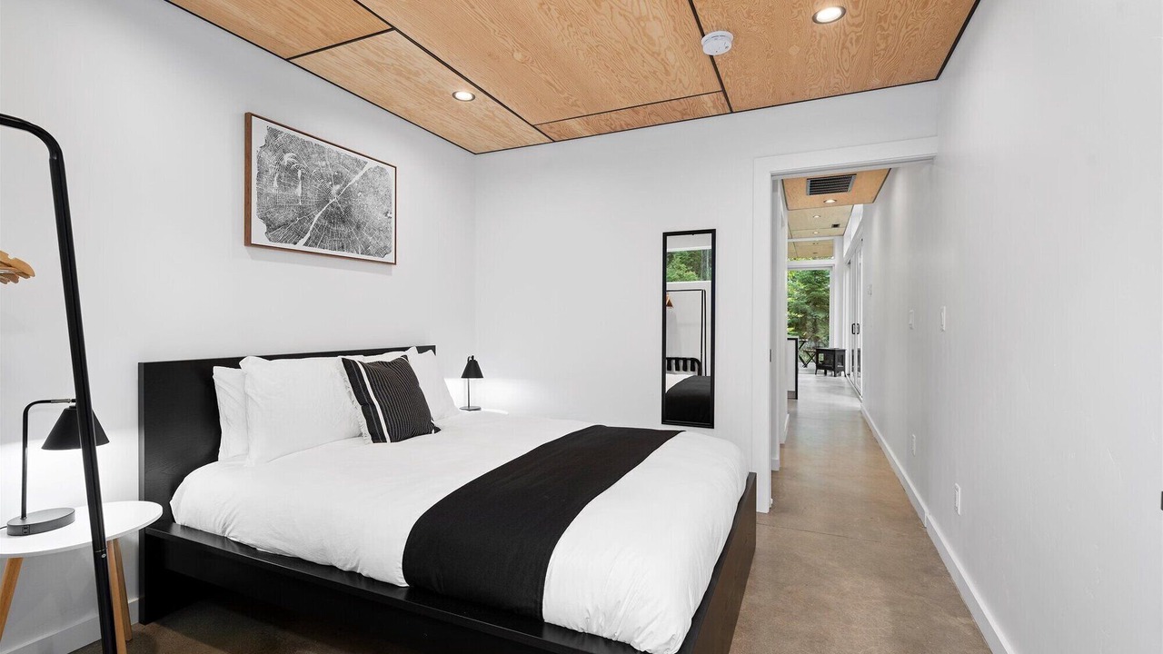 Photo of Others in Lakeside