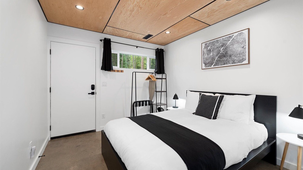 Photo of Others in Lakeside