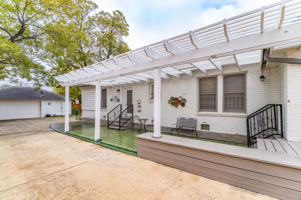Photo of Patio Balcony in Jefferson