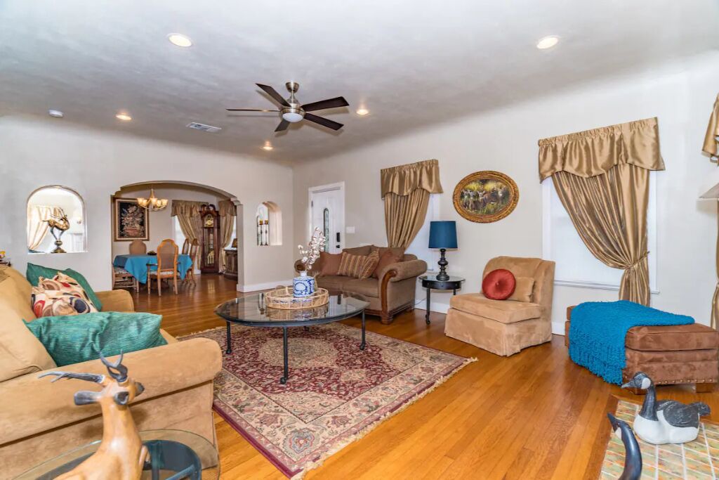 Photo of Livingroom in Jefferson