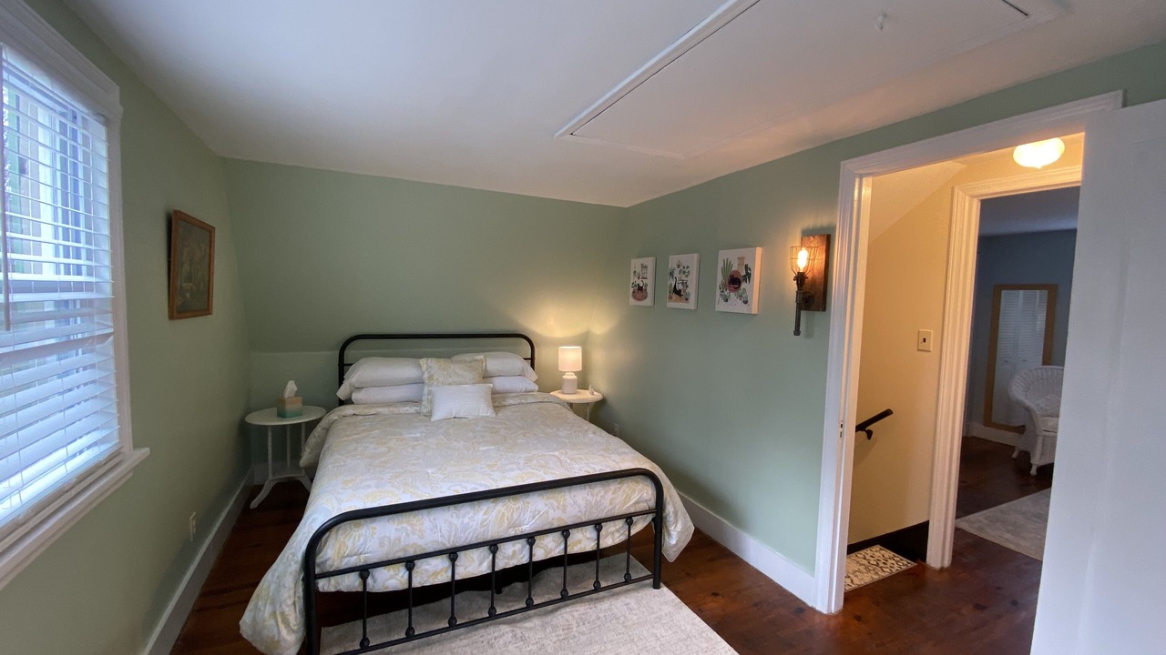 Photo of Bedroom in Bridgeton Townshp