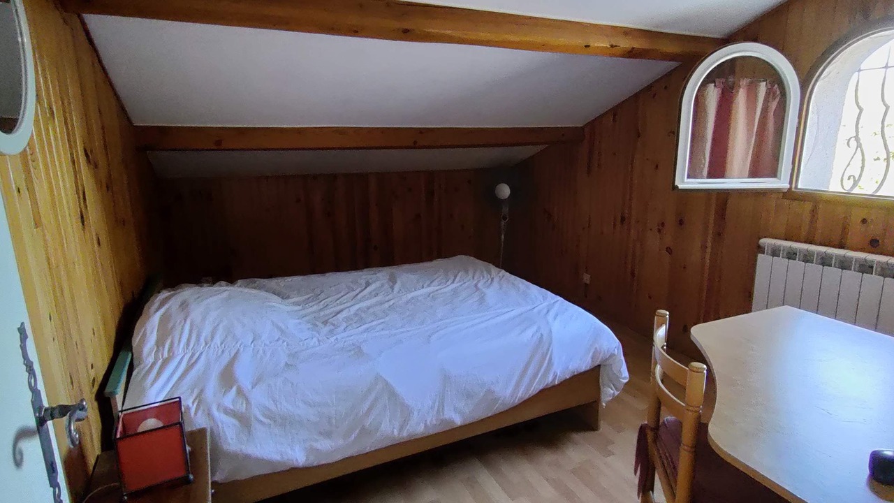 Photo of Bedroom in Teyran