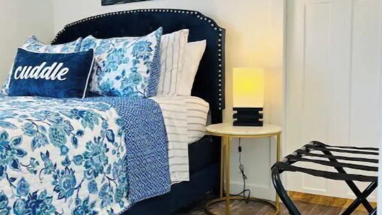 Photo of Bedroom in Granbury