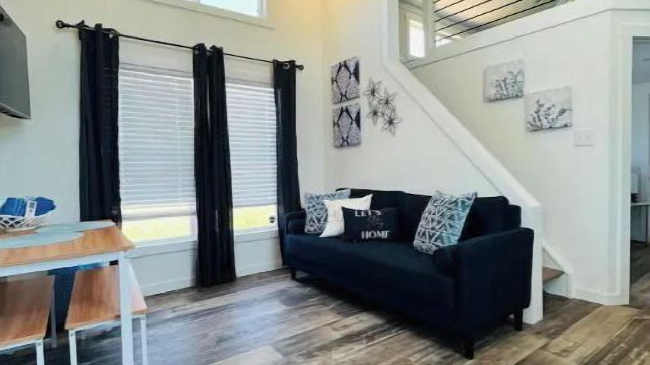 Photo of Livingroom in Granbury