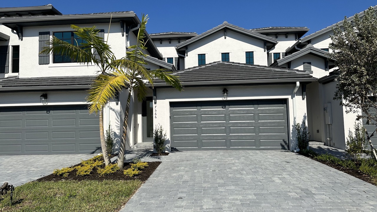 Photo of Outdoor in Naples