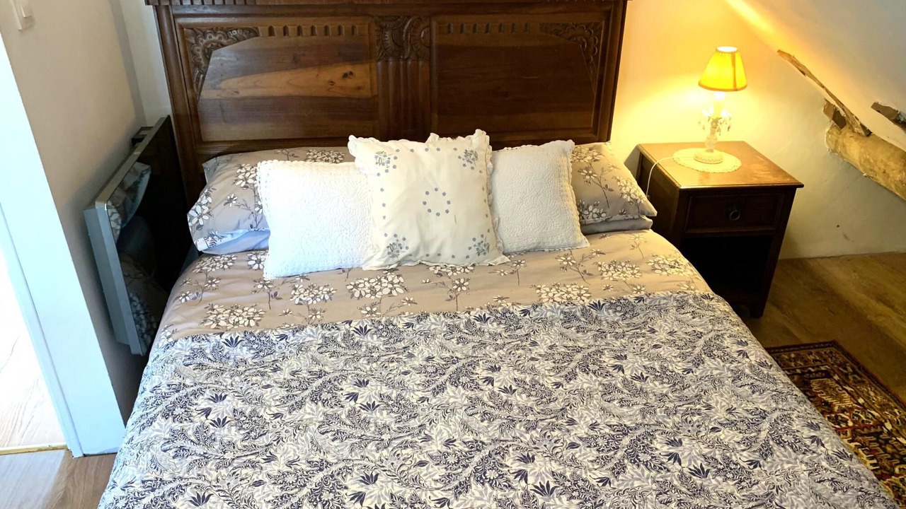 Photo of Bedroom in Brigueil-le-Chantre