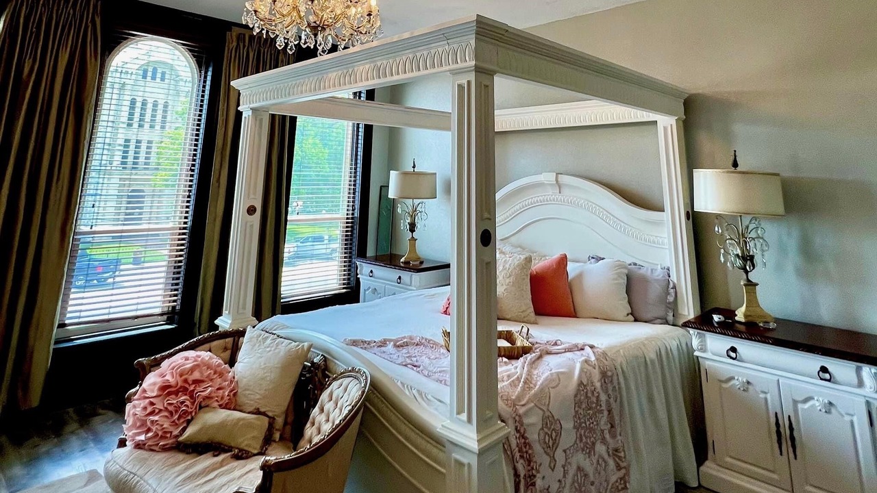 Photo of Bedroom in Hillsboro