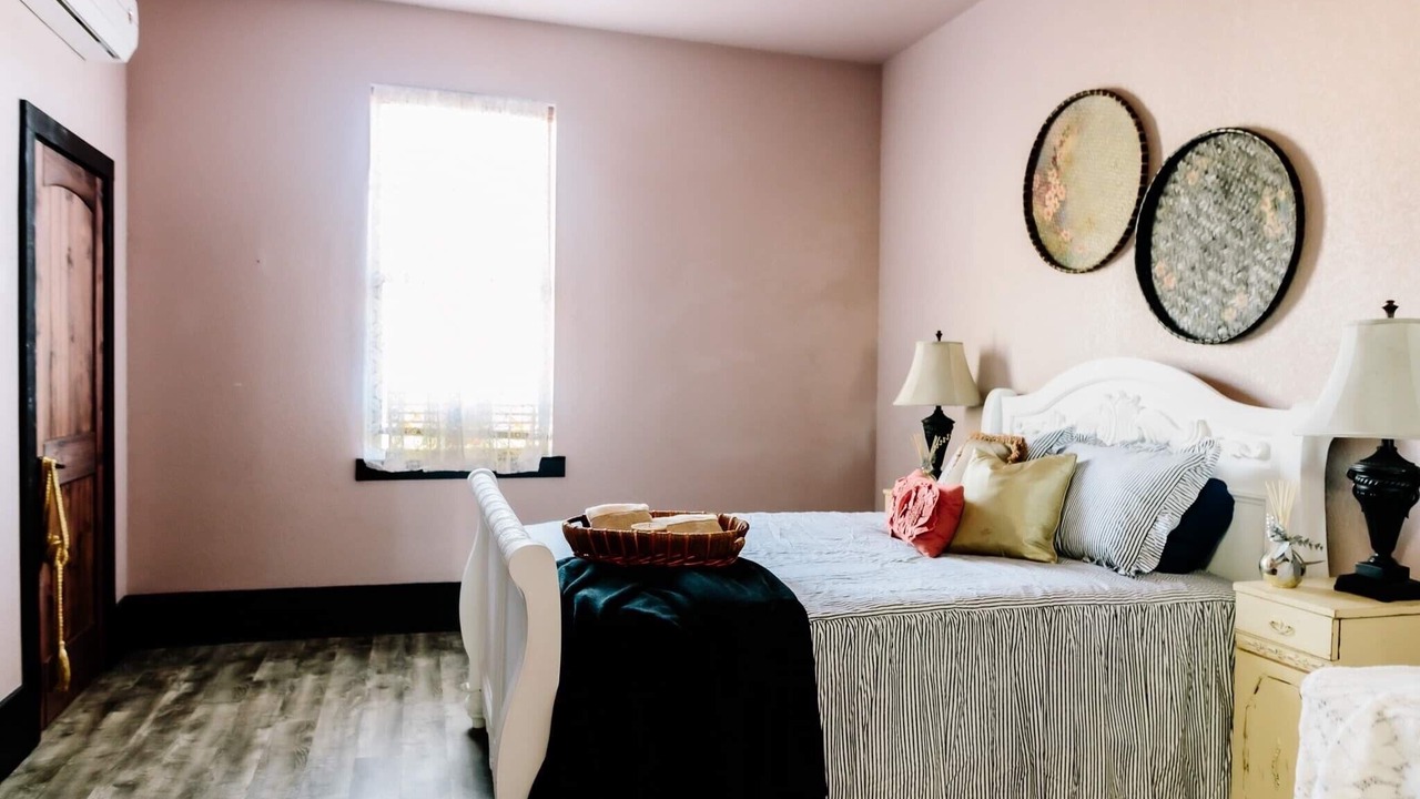 Photo of Bedroom in Hillsboro